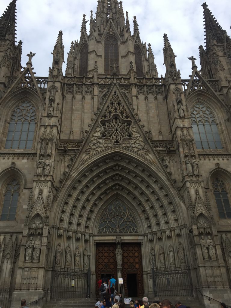 Gluten free Barcelona sagrada familia front