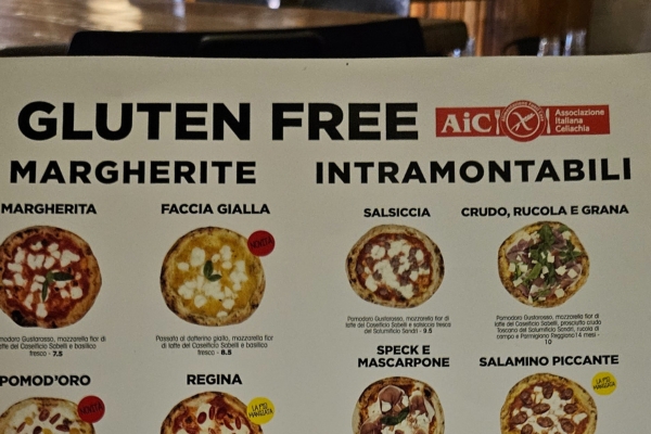 Gluten-free-eating-in-Tuscany_-Cecina-pizzicotto-gluten-free-pizza-menu